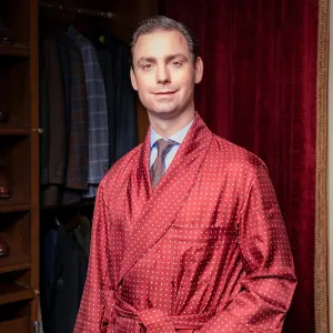 Sovereign Grade Burgundy London Dot Dressing Gown