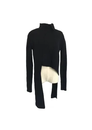 Swallow Tail Pull-over (Black)