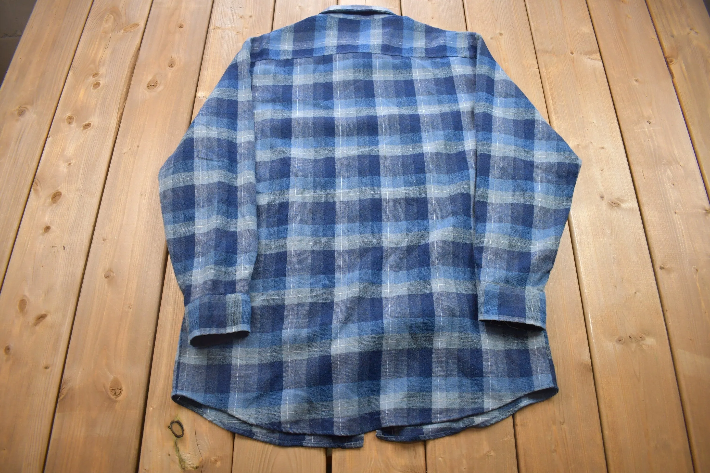 Vintage 1990s North West Territory Plaid Button Up Shirt